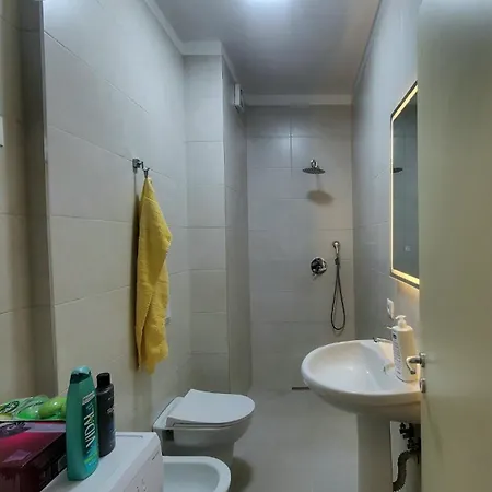 Appartamento With Balconies